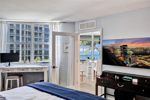 Copropriété à louer à Pompano Beach, Floride: 2 chambres, 152.73 m2 № 1939551 - photo 22