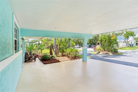 Casa en venta en Oakland Park, Florida, 3 dormitorios, 108.7 m2 № 1846179 - foto 6