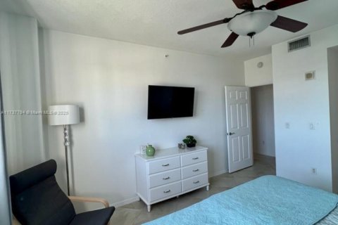 Condo in Boca Raton, Florida, 2 bedrooms  № 1487091 - photo 24