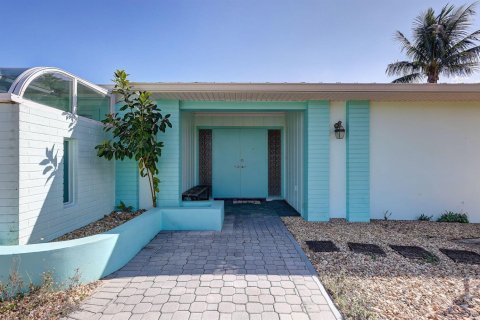 Casa en venta en Port St. Lucie, Florida, 3 dormitorios, 142.7 m2 № 2180434 - foto 3