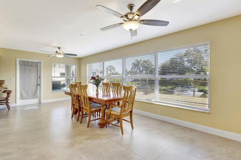 Casa en venta en Port St. Lucie, Florida, 3 dormitorios, 142.7 m2 № 2180434 - foto 10