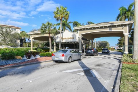 Condo in Coconut Creek, Florida, 2 bedrooms  № 1173234 - photo 1