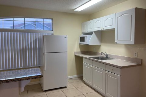 Condo in Davenport, Florida  № 1904517 - photo 4
