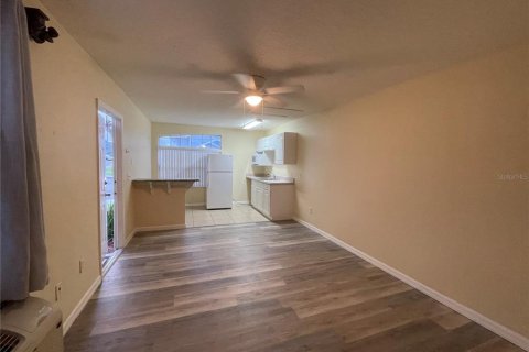 Condo in Davenport, Florida  № 1904517 - photo 5
