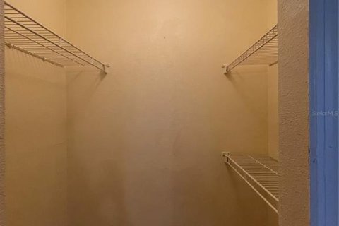 Condominio en alquiler en Davenport, Florida, 27.87 m2 № 1904517 - foto 9