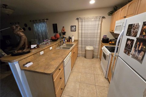 Villa ou maison à louer à Punta Gorda, Floride: 2 chambres, 111.2 m2 № 2436800 - photo 13