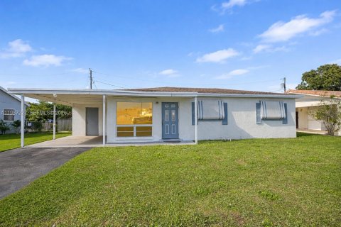 Casa en Lauderhill, Florida 3 dormitorios, 98.48 m2 № 2051622