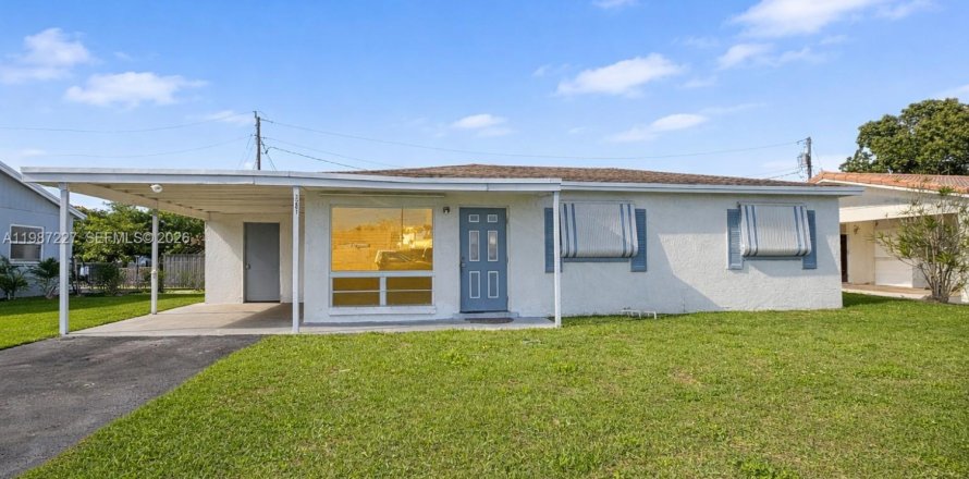 Casa en Lauderhill, Florida 3 dormitorios, 98.48 m2 № 2051622