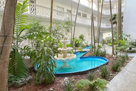 Снять в аренду кондоминиум в Бей-Харбор-Айлендс, Флорида 1 спальня, 86.31м2, № 1964522 - фото 26