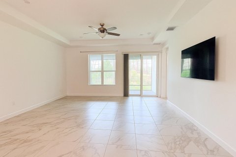 Villa ou maison à vendre à Port St. Lucie, Floride: 3 chambres, 185.62 m2 № 2177291 - photo 21