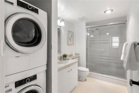 Condominio en venta en Clearwater, Florida, 2 dormitorios, 120.77 m2 № 1826556 - foto 9