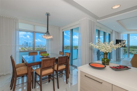 Copropriété à vendre à North Miami Beach, Floride: 3 chambres, 206.15 m2 № 1958254 - photo 20