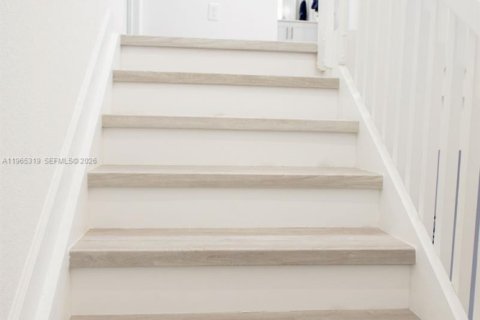 Touwnhouse à vendre à Miami, Floride: 3 chambres, 128.02 m2 № 2027325 - photo 20