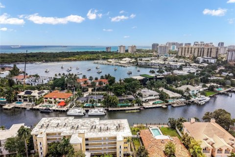 Propiedad comercial en venta en Fort Lauderdale, Florida № 1707789 - foto 13