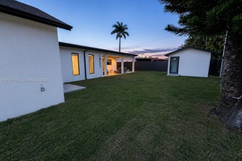 Casa en venta en Miami, Florida, 4 dormitorios, 171.78 m2 № 2170855 - foto 8