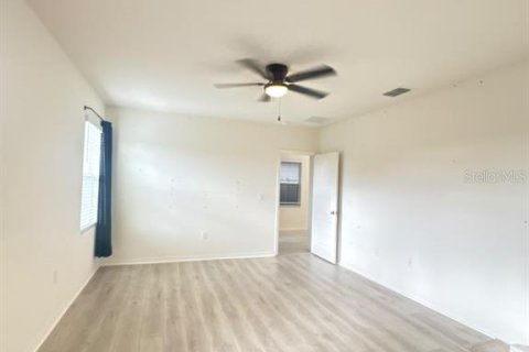 House in DeBary, Florida 3 bedrooms, 161.84 sq.m. № 2231259 - photo 22