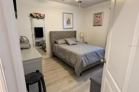 Casa en venta en DeBary, Florida, 3 dormitorios, 161.84 m2 № 2231259 - foto 3