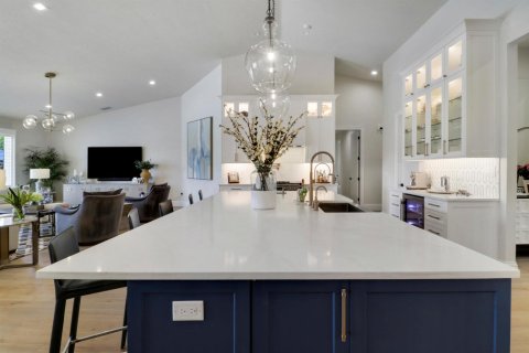 House in Palm Beach Gardens, Florida 5 bedrooms, 448.16 sq.m. № 2187444 - photo 30