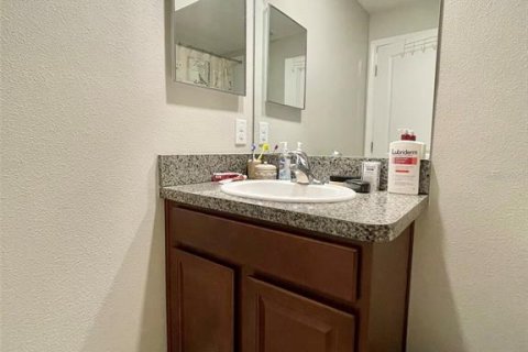 Adosado en alquiler en Sun City Center, Florida, 3 dormitorios, 154.5 m2 № 1895072 - foto 23