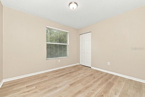 House in Riverview, Florida 4 bedrooms, 215.72 sq.m. № 2423718 - photo 13
