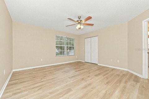 House in Riverview, Florida 4 bedrooms, 215.72 sq.m. № 2423718 - photo 9
