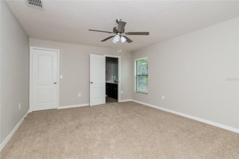 Casa en alquiler en Poinciana, Florida, 5 dormitorios, 149.02 m2 № 1843397 - foto 6