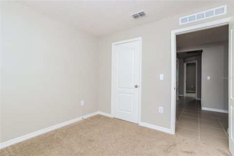 Casa en alquiler en Poinciana, Florida, 5 dormitorios, 149.02 m2 № 1843397 - foto 9