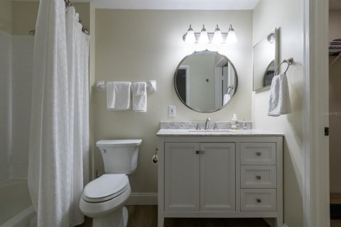 Condominio en venta en Gainesville, Florida, 2 dormitorios, 116.13 m2 № 2141910 - foto 20