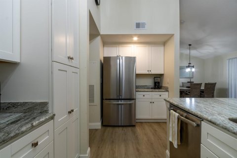Condominio en venta en Gainesville, Florida, 2 dormitorios, 116.13 m2 № 2141910 - foto 11