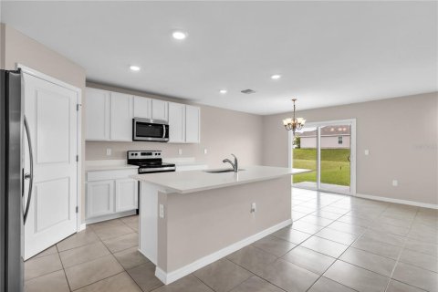 Casa en venta en Alachua, Florida, 5 dormitorios, 237.46 m2 № 2225461 - foto 8