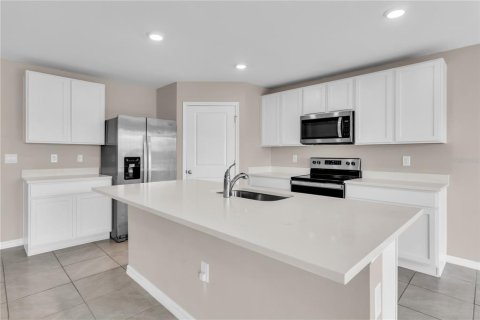 Casa en venta en Alachua, Florida, 5 dormitorios, 237.46 m2 № 2225461 - foto 9
