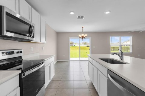 Casa en venta en Alachua, Florida, 5 dormitorios, 237.46 m2 № 2225461 - foto 10