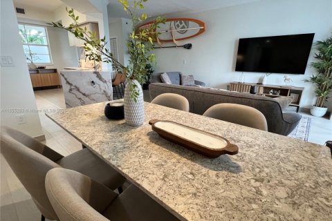 Condo in Aventura, Florida, 2 bedrooms № 1875045 - photo 16