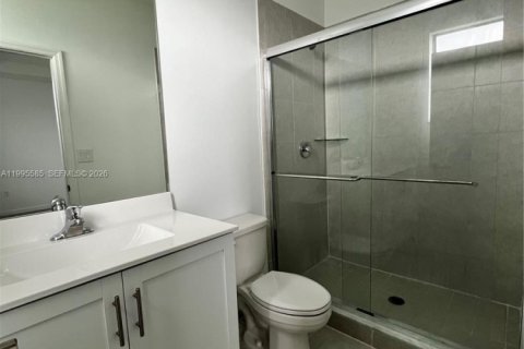 Купить таунхаус в Майами, Флорида 3 спальни, 124.02м2, № 2145843 - фото 10