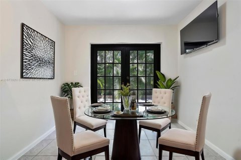 Casa en venta en Miami Gardens, Florida, 3 dormitorios, 144.56 m2 № 1897830 - foto 21