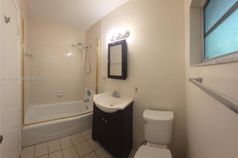 Apartamento en alquiler en Hollywood, Florida, 1 dormitorio, 49.24 m2 № 2026050 - foto 10