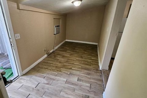 Apartment in Lakeland, Florida 3 bedrooms, 129.32 sq.m. № 1910306 - photo 4
