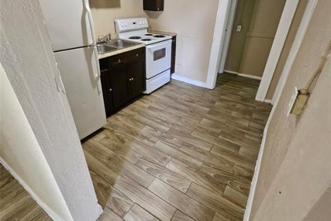 Apartment in Lakeland, Florida 3 bedrooms, 129.32 sq.m. № 1910306 - photo 2