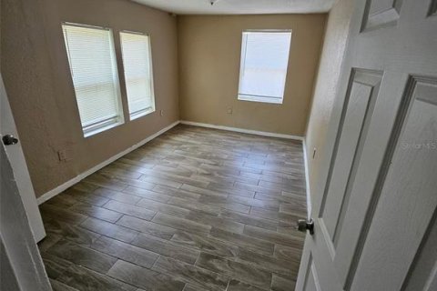Apartment in Lakeland, Florida 3 bedrooms, 129.32 sq.m. № 1910306 - photo 9