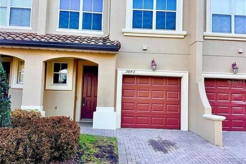 Touwnhouse à louer à Orlando, Floride: 3 chambres, 145.86 m2 № 2107563 - photo 2
