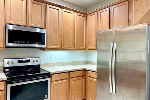 Touwnhouse à louer à Orlando, Floride: 3 chambres, 145.86 m2 № 2107563 - photo 11