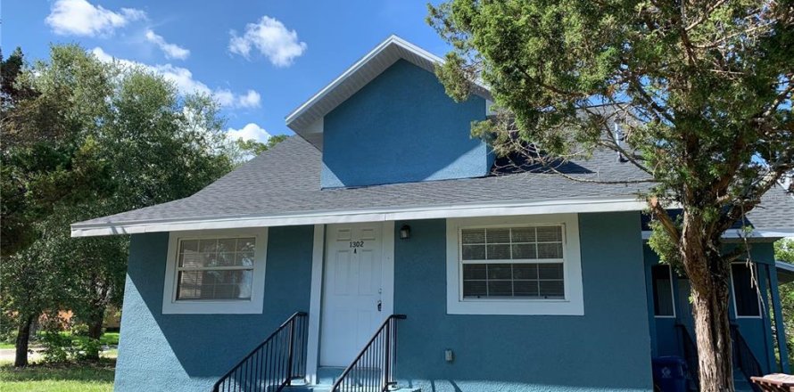Appartement à Haines City, Floride 2 chambres, 92.9 m2 № 1912843