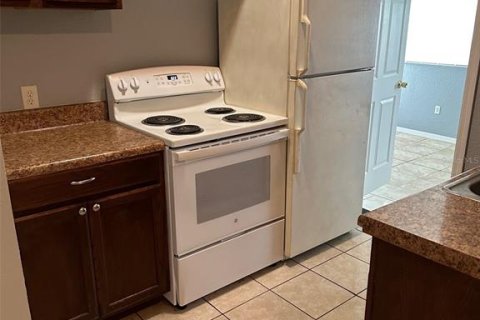Appartement à louer à Haines City, Floride: 2 chambres, 92.9 m2 № 1912843 - photo 8