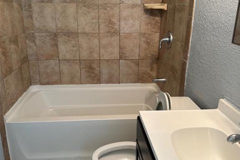 Appartement à louer à Haines City, Floride: 2 chambres, 92.9 m2 № 1912843 - photo 12