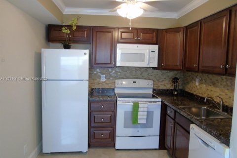 Condominio en venta en Delray Beach, Florida, 1 dormitorio, 70.61 m2 № 1979546 - foto 6