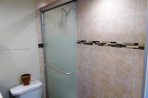 Condominio en venta en Delray Beach, Florida, 1 dormitorio, 70.61 m2 № 1979546 - foto 10