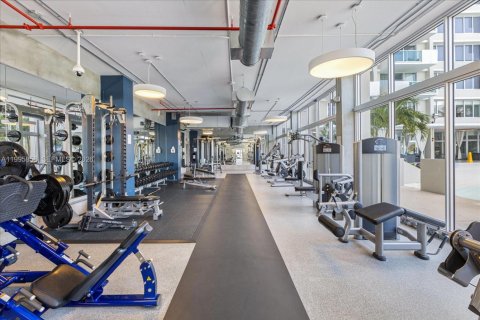 Condo in Miami Beach, Florida № 2058467 - photo 22