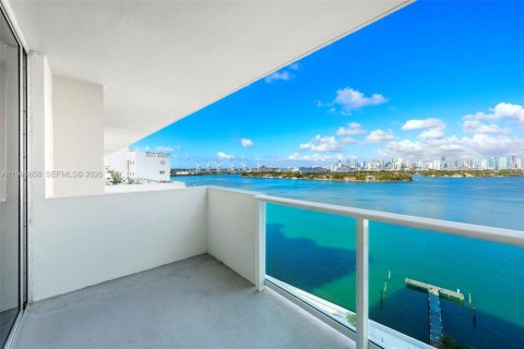 Condo in Miami Beach, Florida № 2058467 - photo 5