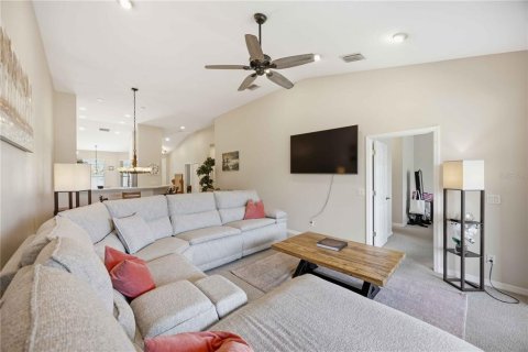 Condo in Bradenton, Florida, 2 bedrooms № 2096723 - photo 14