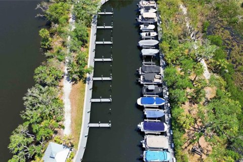 Condo in Bradenton, Florida, 2 bedrooms № 2096723 - photo 4